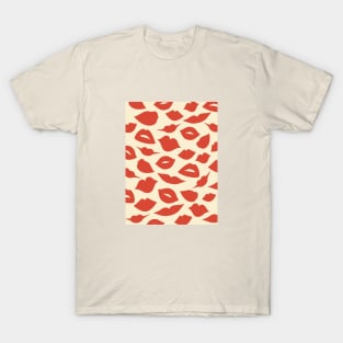 Red lips pattern, Kiss art print, Retro print, Aesthetic art, Valentine's day, Love art, Vintage T-Shirt